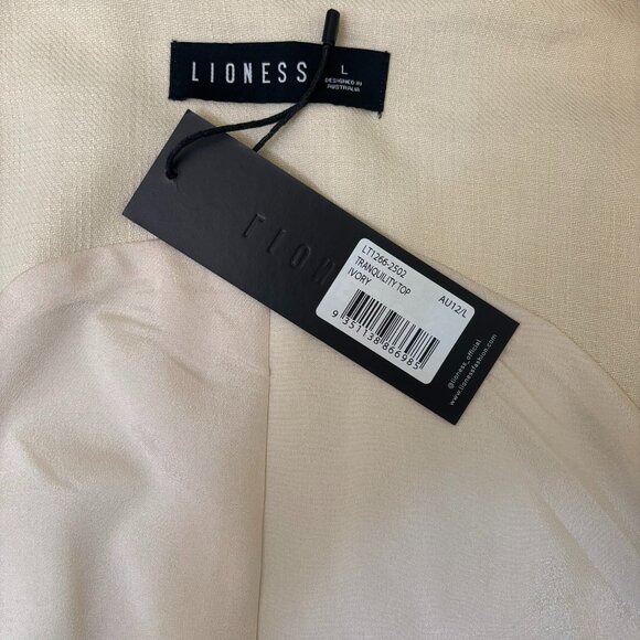 LIONESS Tranquility Sleeveless Vest Top Linen-look - Picture 5 of 5